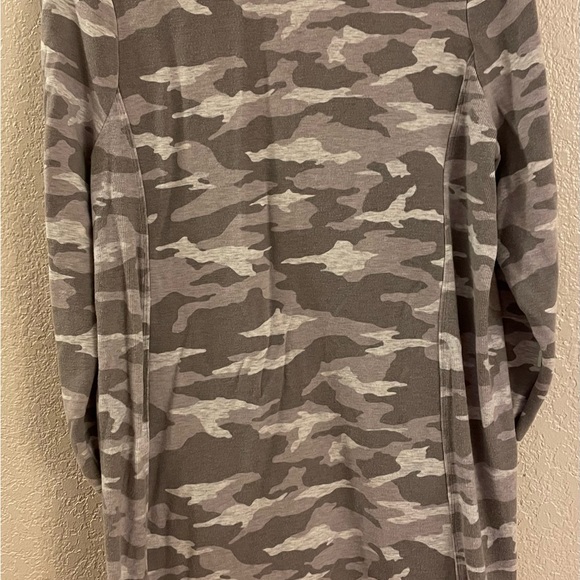ATHLETA Casual BalanceDress | Size Large | Camouflage | Very soft and comfy - Picture 2 of 4